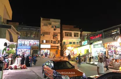 Apartment - 2 Bedrooms - 1 Bathroom for sale in Al Dahar Square - El Dahar District - Hurghada - Red Sea