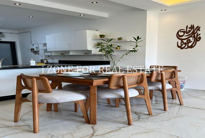 8401032 - Property Image 3