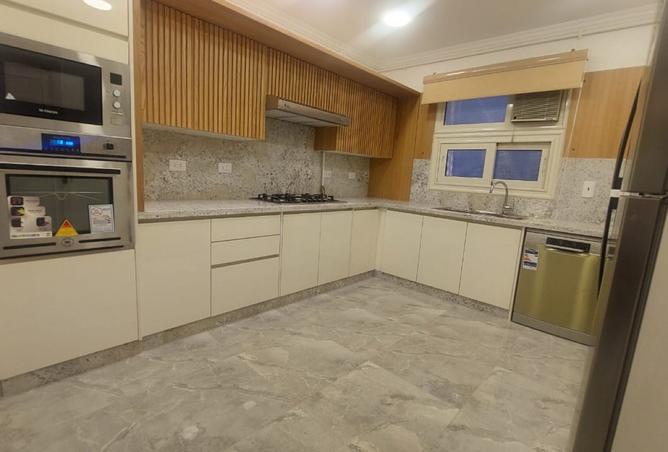 8064781 - Property Image 3