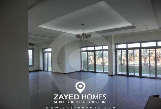 7992431 - Property Image 2