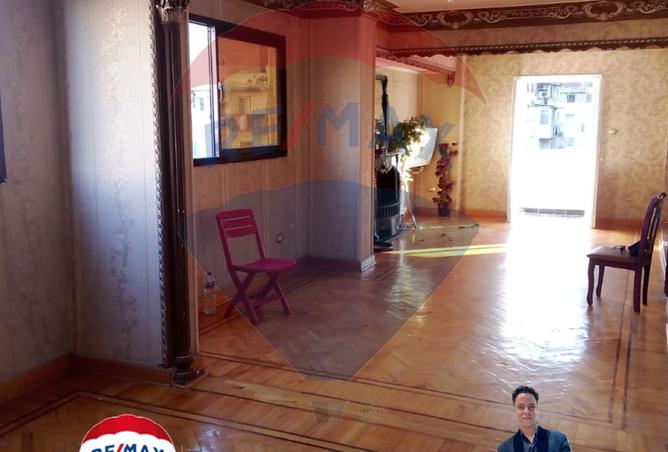 8039072 - Property Image 2