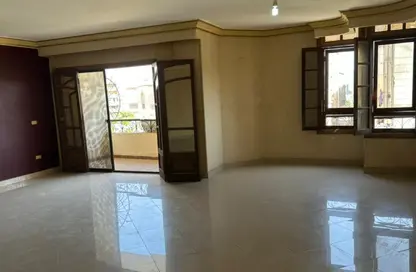 Apartment - 3 Bedrooms - 2 Bathrooms for sale in Street 15 - District 5 - The 5th Settlement - New Cairo City - Cairo