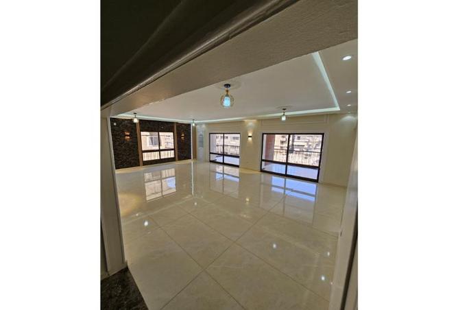 7984225 - الصورة الرئيسية للعقار
