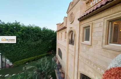 فيلا - 5 غرف نوم - 4 حمامات للبيع في طريق الشروق - المجاورة الاولي - الحي التاسع - مدينة الشروق - القاهرة