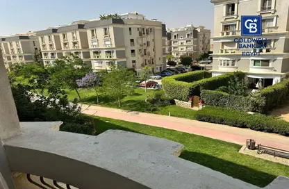 Apartment - 2 Bedrooms - 2 Bathrooms for sale in Mountain View Hyde Park - 5th Settlement Compounds - The 5th Settlement - New Cairo City - Cairo