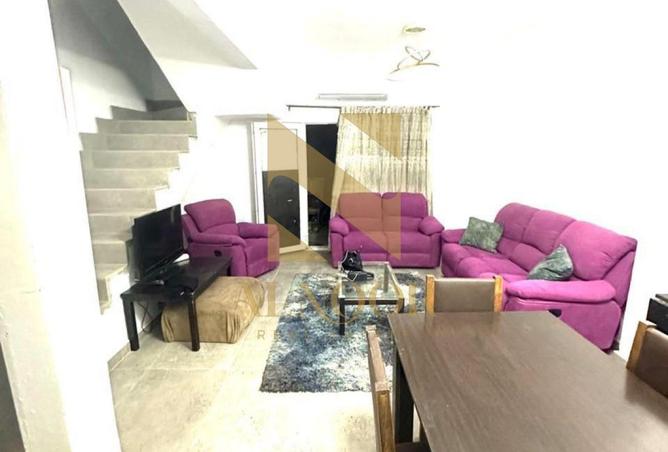 8256060 - Property Main Image