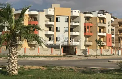 دوبلكس - 3 غرف نوم - 4 حمامات للبيع في المجاورة الثانية - الحي الثامن - مدينة الشروق - القاهرة