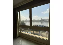 شقة - 4 غرف نوم - 3 حمامات للايجار في شارع عبد العزيز ال سعود - المنيل - حي المنيل - القاهرة