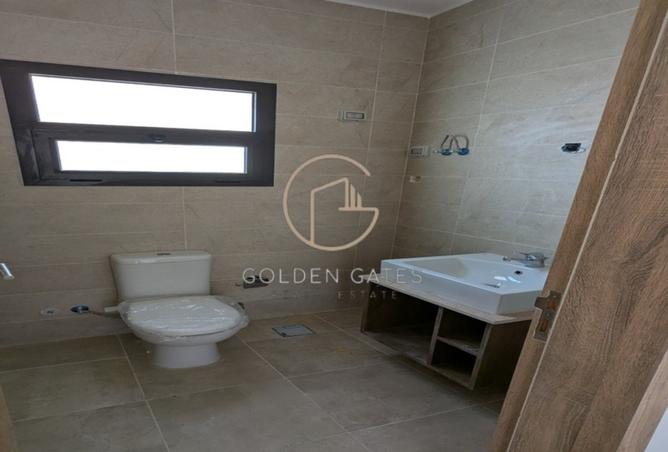 8257390 - صورة العقار 3