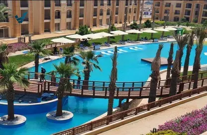 Apartment - 3 Bedrooms - 3 Bathrooms for sale in Stone Residence - 5th Settlement Compounds - The 5th Settlement - New Cairo City - Cairo