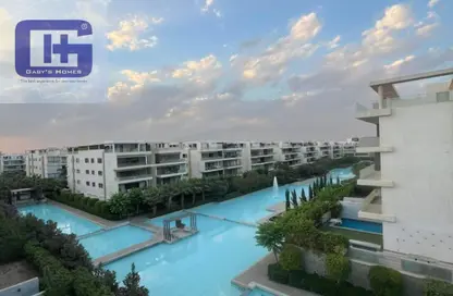 Apartment - 3 Bedrooms - 4 Bathrooms for sale in Lake View Residence - 5th Settlement Compounds - The 5th Settlement - New Cairo City - Cairo