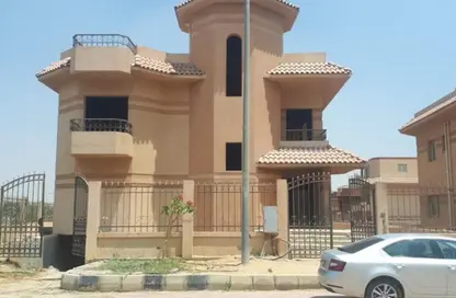 Villa - 4 Bedrooms - 4 Bathrooms for sale in Al Sadat Axis - The 1st Settlement - New Cairo City - Cairo