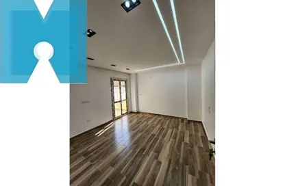 Apartment - 3 Bedrooms - 2 Bathrooms for sale in Al Khamayel city - Sheikh Zayed Compounds - Sheikh Zayed City - Giza