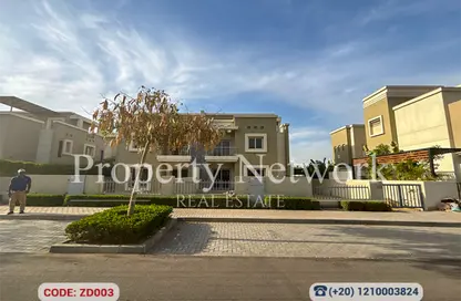 Villa - 3 Bedrooms - 4 Bathrooms for sale in Cairo Festival City - North Investors Area - New Cairo City - Cairo