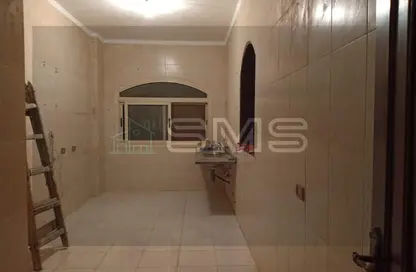 Apartment - 3 Bedrooms - 2 Bathrooms for rent in Doctor Ahmed Okasha St. - El Banafseg 6 - El Banafseg - New Cairo City - Cairo