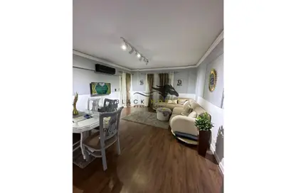 Apartment - 2 Bedrooms - 1 Bathroom for rent in El Rehab Extension - Al Rehab - New Cairo City - Cairo