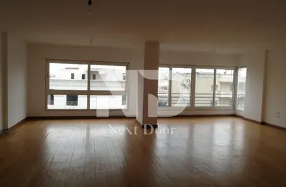 شقة - 3 غرف نوم - 3 حمامات للايجار في شارع اخناتون - الحي الخامس - التجمع الخامس - مدينة القاهرة الجديدة - القاهرة