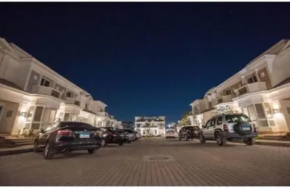 Townhouse - 5 Bedrooms - 5 Bathrooms for sale in Mountain View October Park - 6th District - 6 October City - Giza