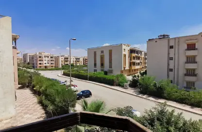 Apartment - 3 Bedrooms - 2 Bathrooms for sale in Al Zohor St. - 8th District - Obour City - Qalyubia