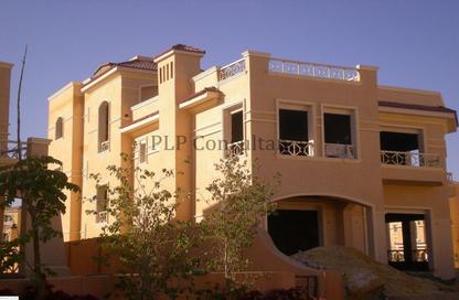 تاون هاوس - 4 غرف نوم - 4 حمامات للبيع في جراند ريزيدنس - المستثمرين الجنوبية - مدينة القاهرة الجديدة - القاهرة