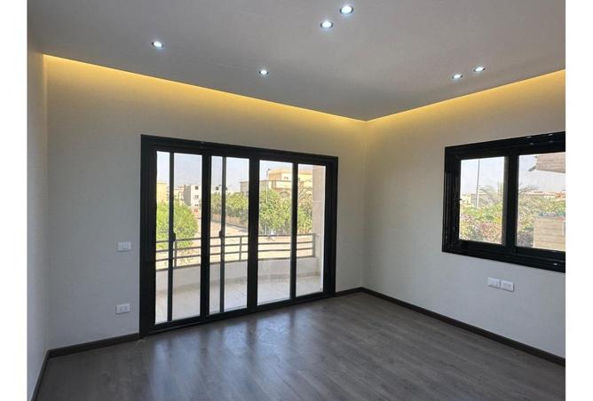 8060826 - Property Image 2