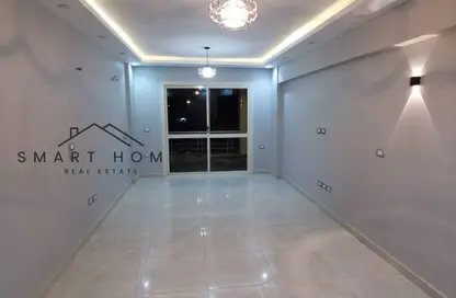 Apartment - 2 Bedrooms - 1 Bathroom for rent in Degla Palms - Al Wahat Road - 6 October City - Giza Apartment - 2 Bedrooms - 1 Bathroom for rent in Degla Palms - Al Wahat Road - 6 October City - Giza