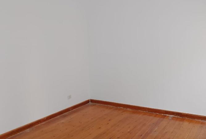 8250691 - Property Image 2