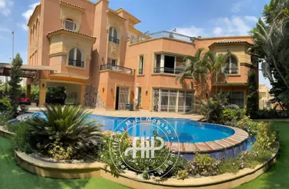 Villa - 3 Bedrooms - 7 Bathrooms for sale in Sheikh Zayed City - Giza