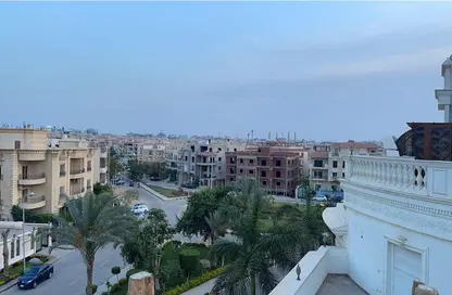 شقة - 4 غرف نوم - 2 حمامات للبيع في حى جنوب الاكايمية - مدينة القاهرة الجديدة - القاهرة