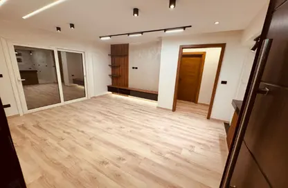 Apartment - 2 Bedrooms - 1 Bathroom for sale in Madinaty - Cairo
