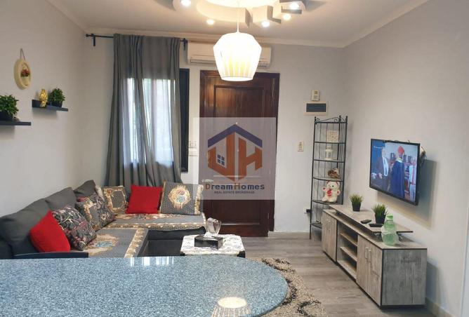 8432910 - Property Image 2