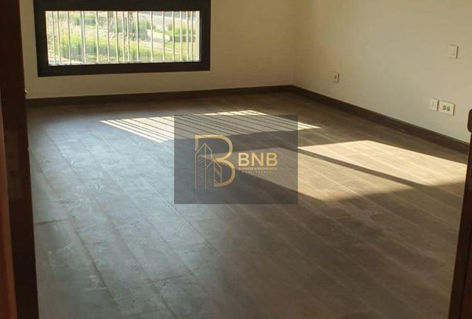 8226014 - Property Image 3