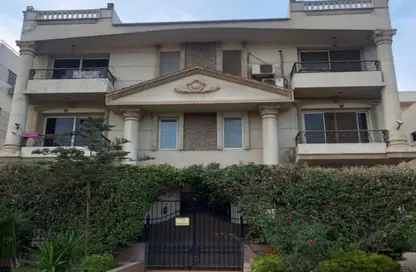 Villa - 7+ Bedrooms - 7+ Bathrooms for sale in South Teseen St. - The 5th Settlement - New Cairo City - Cairo