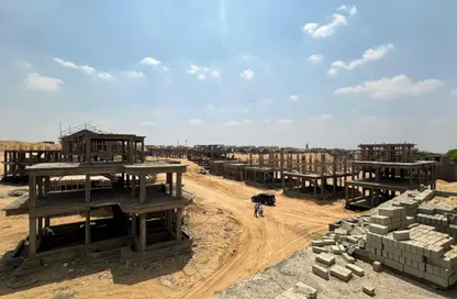 Villa - 5 Bedrooms - 4 Bathrooms for sale in Mountain View 1.1 - 5th Settlement Compounds - The 5th Settlement - New Cairo City - Cairo