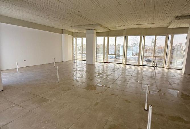 8320106 - Property Image 3