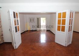 Apartment - 4 bedrooms - 2 bathrooms for للبيع in Kafr Abdo St. - Kafr Abdo - Roushdy - Hay Sharq - Alexandria