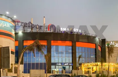 Shop - Studio - 1 Bathroom for sale in Shorouk City - Cairo