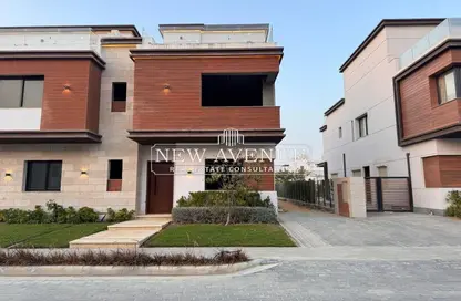 Townhouse - 5 Bedrooms - 4 Bathrooms for sale in Azzar 2 - 5th Settlement Compounds - The 5th Settlement - New Cairo City - Cairo