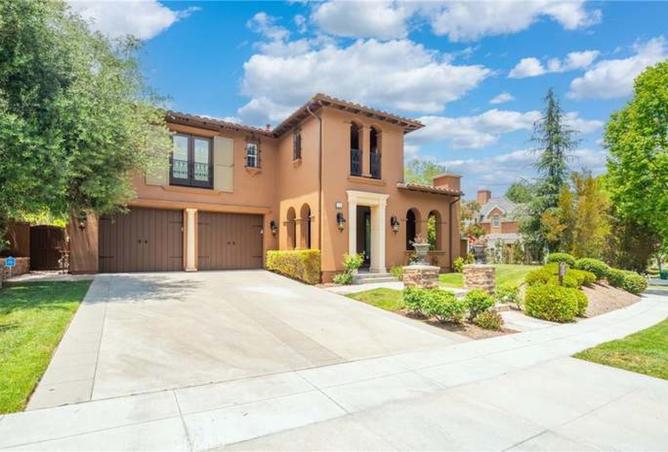 8406527 - Property Image 2