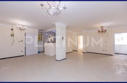 Apartment - 2 Bedrooms - 1 Bathroom for sale in Gamal Abdel Nasser Road - Sidi Beshr - Hay Awal El Montazah - Alexandria Apartment - 2 Bedrooms - 1 Bathroom for sale in Gamal Abdel Nasser Road - Sidi Beshr - Hay Awal El Montazah - Alexandria