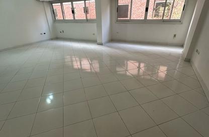 Apartment - 3 Bedrooms - 2 Bathrooms for rent in Street 285 - New Maadi - Hay El Maadi - Cairo