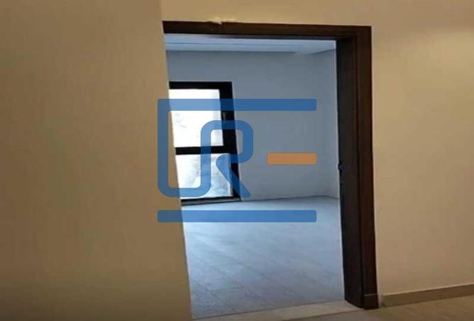 8243104 - Property Main Image