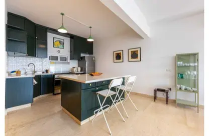 Apartment - 2 Bedrooms - 1 Bathroom for rent in Ahmed Heshmat St. - Zamalek - Cairo