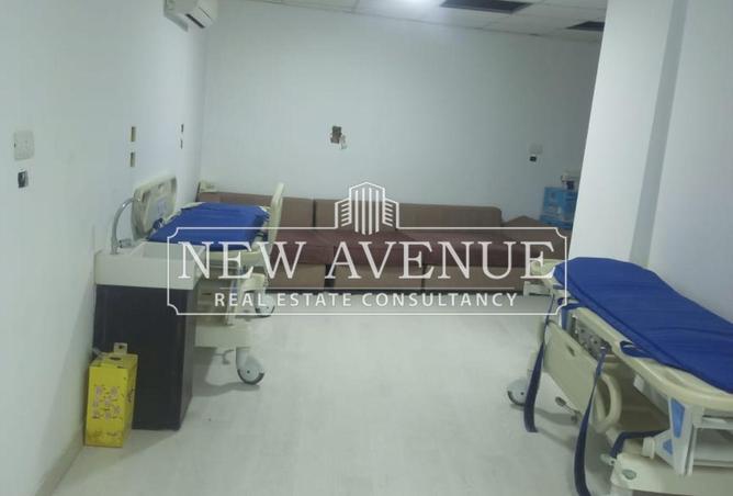 8174812 - Property Image 2