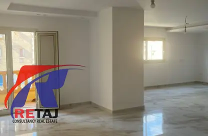 Apartment - 3 Bedrooms - 2 Bathrooms for sale in Atiya Al Sawalhi St. - 8th Zone - Nasr City - Cairo