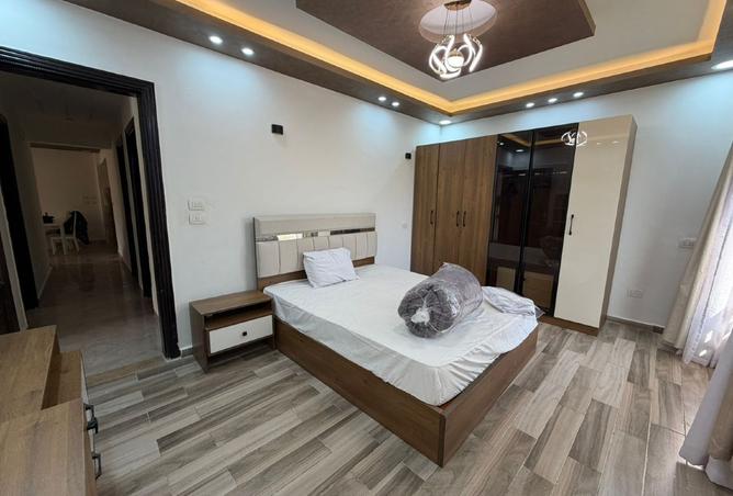 8371247 - Property Image 3