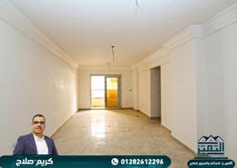 شقة - 3 غرف نوم - 2 حمامات for للايجار in شارع خالد بن الوليد - سيدي بشر - حي اول المنتزة - الاسكندرية