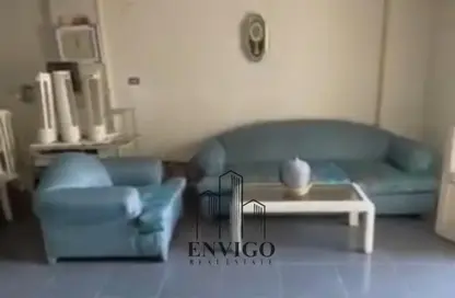 Apartment - 2 Bedrooms - 1 Bathroom for sale in Abdelhakim Al Refaey St. - 8th Zone - Nasr City - Cairo