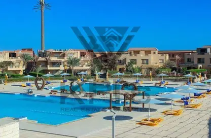 Chalet - 1 Bedroom - 1 Bathroom for sale in La Luna - Al Ain Al Sokhna - Suez