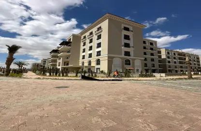 Apartment - 2 Bedrooms - 2 Bathrooms for sale in Village West - Sheikh Zayed Compounds - Sheikh Zayed City - Giza